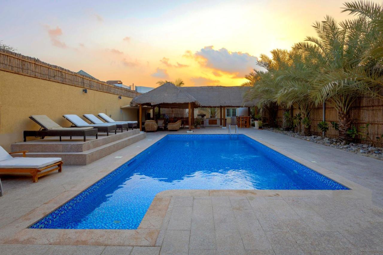 Dar 66 4Br Pool Villa With Jacuzzi 拉斯阿尔卡麦 外观 照片