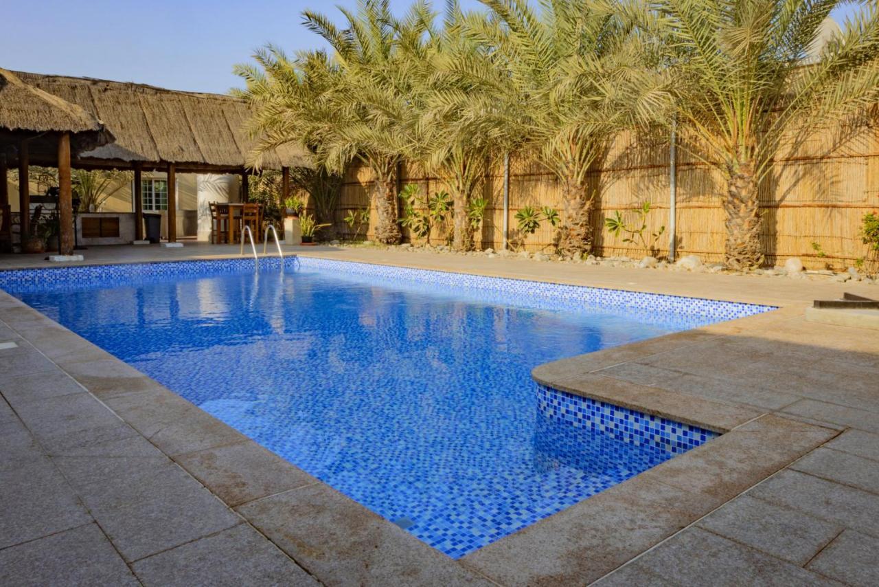 Dar 66 4Br Pool Villa With Jacuzzi 拉斯阿尔卡麦 外观 照片